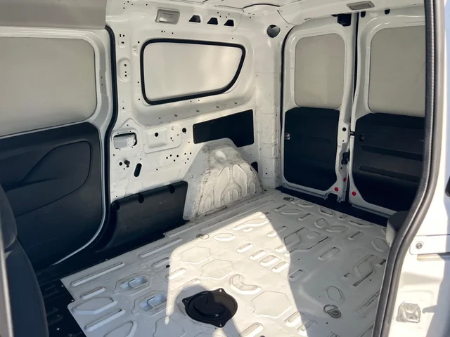 SEMINUEVOS RAM PROMASTER CITY a Estados en autogozo