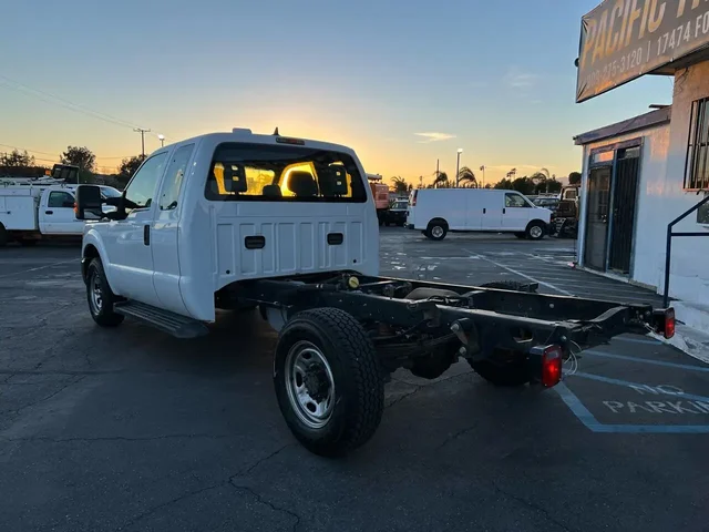 SEMINUEVOS FORD F-350 Super Duty a Estados en autogozo