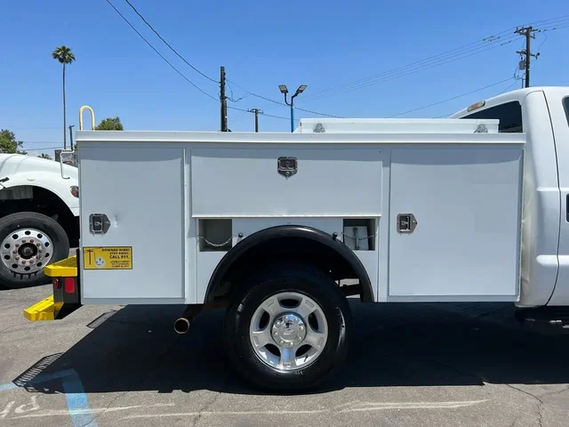 SEMINUEVOS FORD F-350 Super Duty a Estados en autogozo