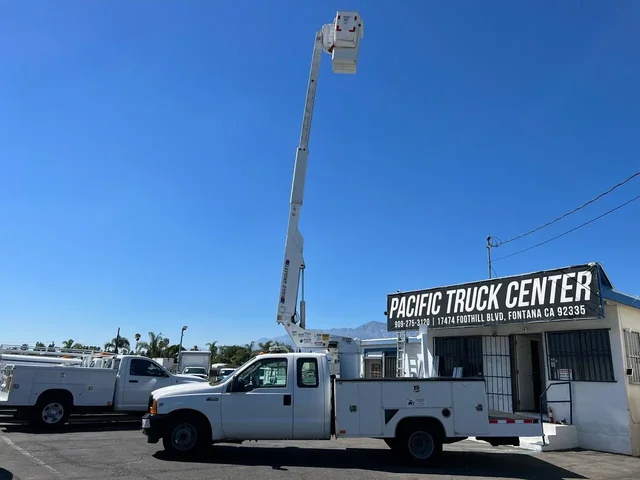 SEMINUEVOS FORD F-350 Super Duty a Estados en autogozo Vehicle Image