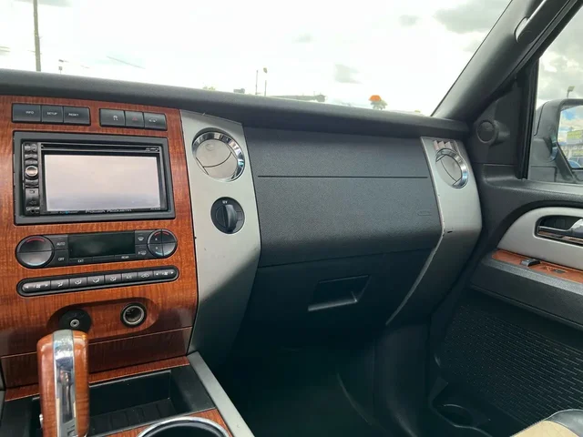SEMINUEVOS FORD Expedition EL a Estados en autogozo