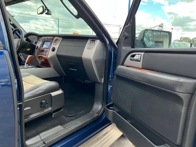 SEMINUEVOS FORD Expedition EL a Estados en autogozo