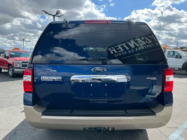 SEMINUEVOS FORD Expedition EL a Estados en autogozo