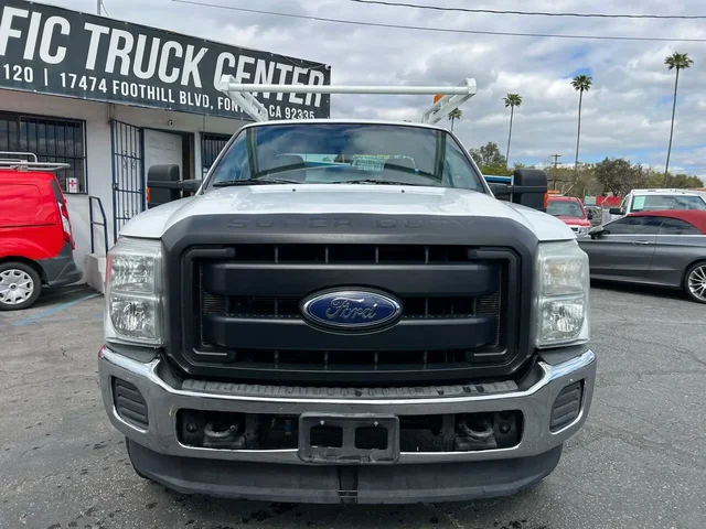 SEMINUEVOS FORD F-350 Super Duty a Estados en autogozo Vehicle Image