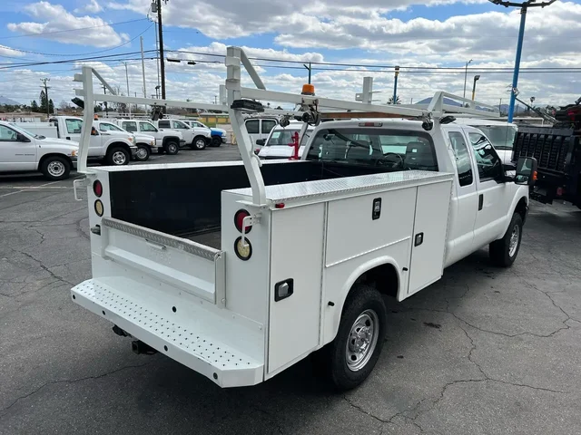 SEMINUEVOS FORD F-350 Super Duty a Estados en autogozo
