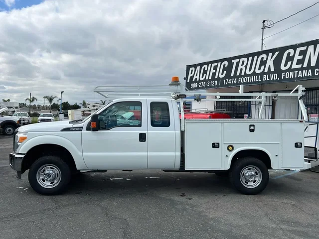 SEMINUEVOS FORD F-350 Super Duty a Estados en autogozo