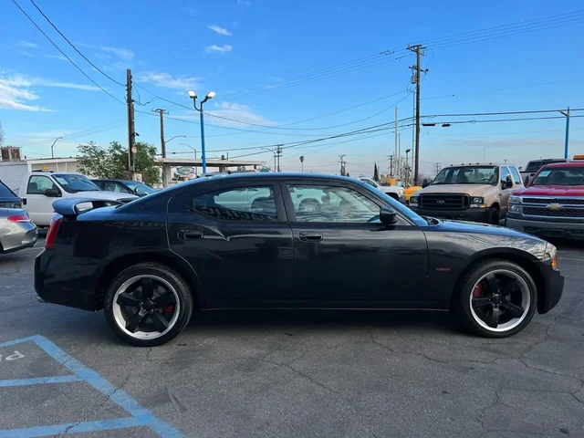 SEMINUEVOS DODGE Charger a Estados en autogozo
