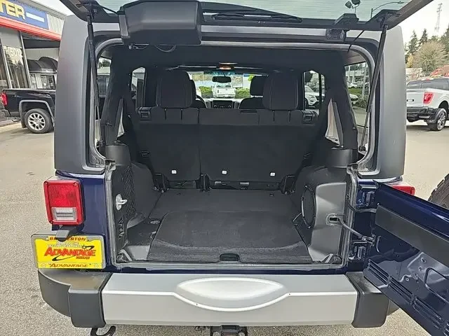 SEMINUEVOS JEEP Wrangler Unlimited a Estados en autogozo