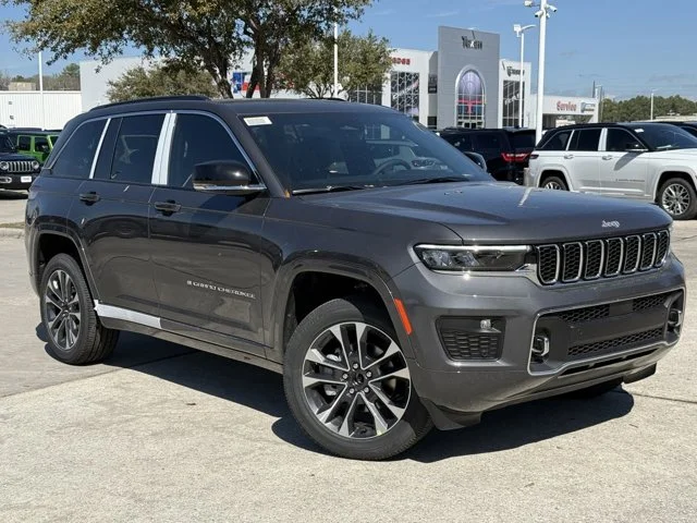 Nuevos JEEP GRAND CHEROKEE à Estados chez autogozo