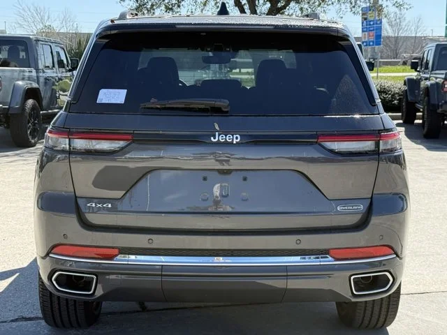 Nuevos JEEP GRAND CHEROKEE à Estados chez autogozo