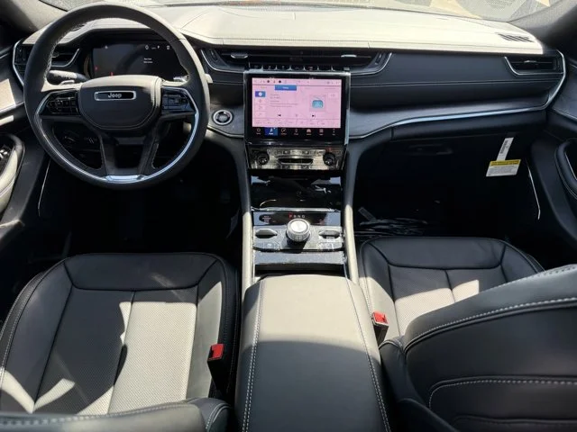 Nuevos JEEP GRAND CHEROKEE à Estados chez autogozo