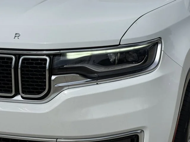 SEMINUEVOS JEEP Wagoneer a Estados en autogozo