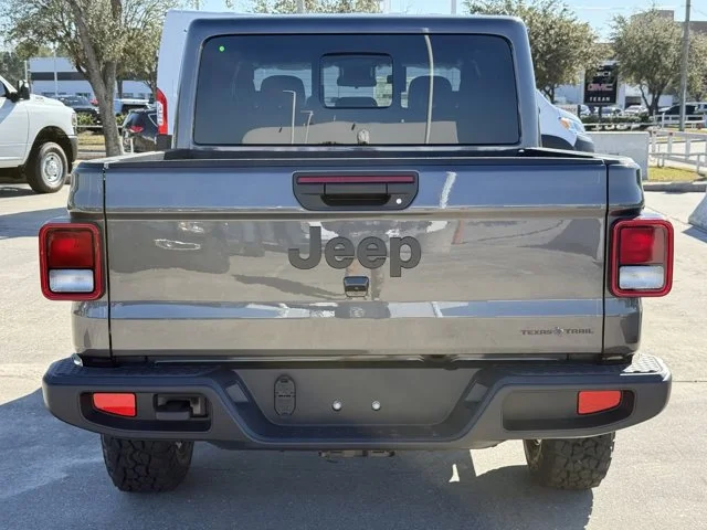 Nuevos JEEP GLADIATOR à Estados chez autogozo