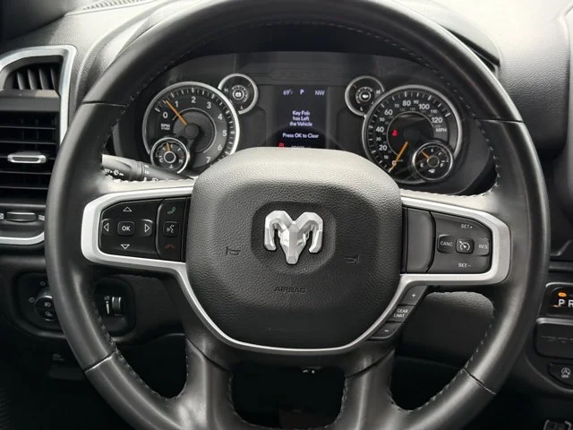 SEMINUEVOS RAM 1500 a Estados en autogozo