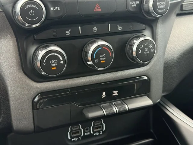 SEMINUEVOS RAM 1500 a Estados en autogozo
