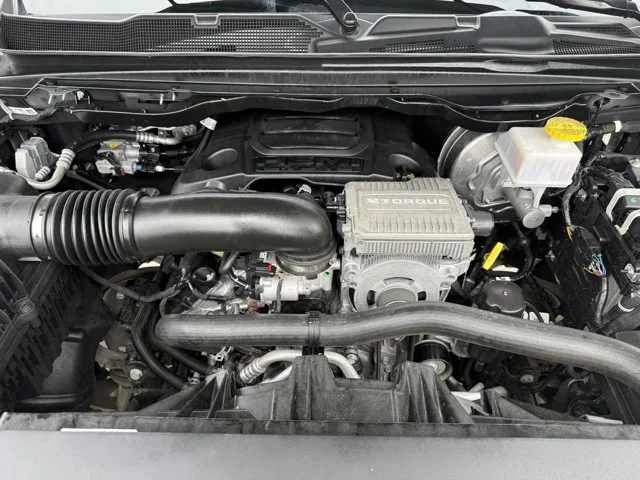 SEMINUEVOS RAM 1500 a Estados en autogozo
