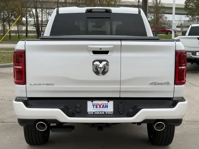 Nuevos RAM 1500 à Estados chez autogozo
