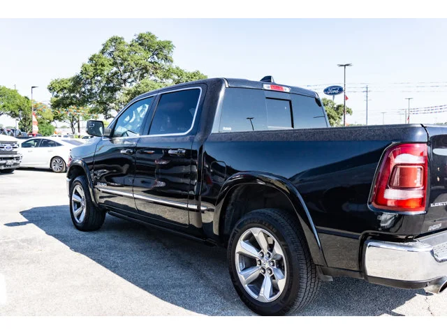 SEMINUEVOS RAM 1500 a Estados en autogozo