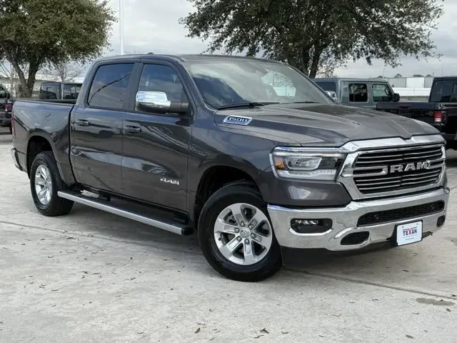 SEMINUEVOS RAM 1500 a Estados en autogozo