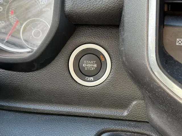 SEMINUEVOS RAM 1500 a Estados en autogozo