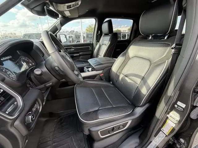 SEMINUEVOS RAM 1500 a Estados en autogozo