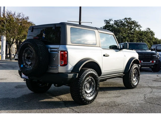 Nuevos FORD BRONCO à Estados chez autogozo
