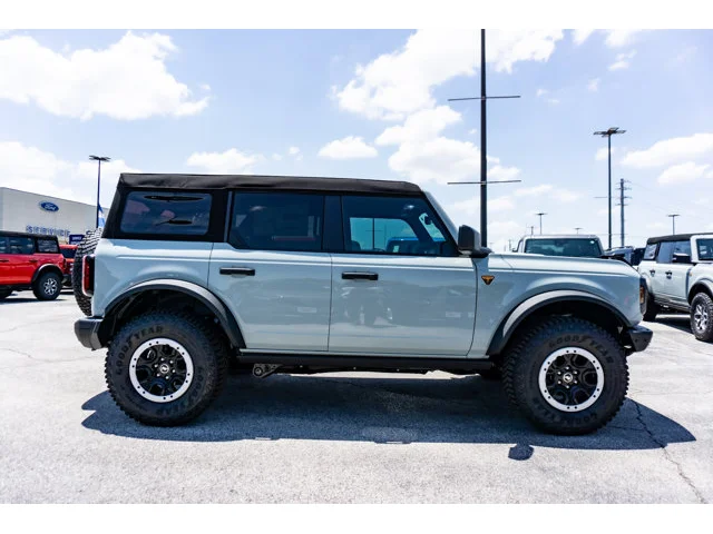 Nuevos FORD BRONCO à Estados chez autogozo