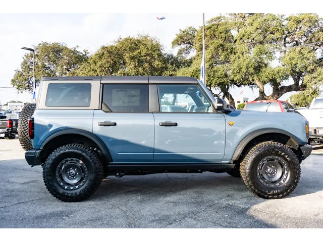Nuevos FORD BRONCO à Estados chez autogozo