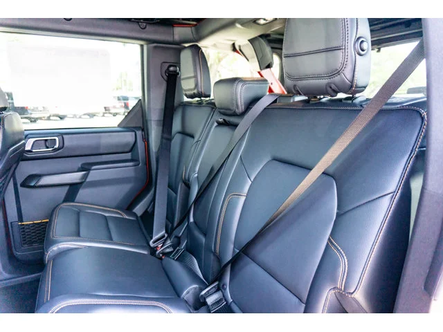 Nuevos FORD BRONCO à Estados chez autogozo