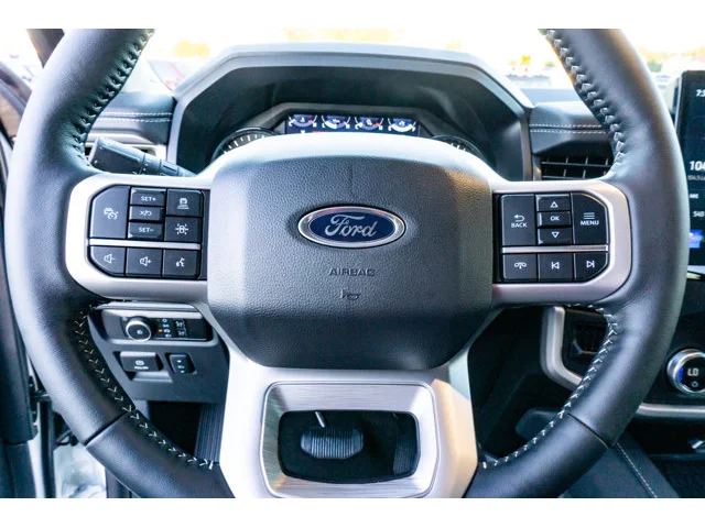 Nuevos FORD EXPEDITION à Estados chez autogozo