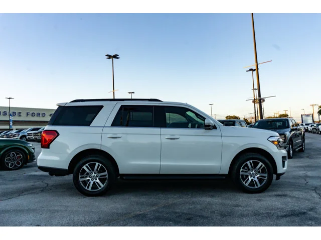 Nuevos FORD EXPEDITION à Estados chez autogozo