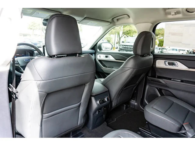 Nuevos FORD EXPLORER à Estados chez autogozo