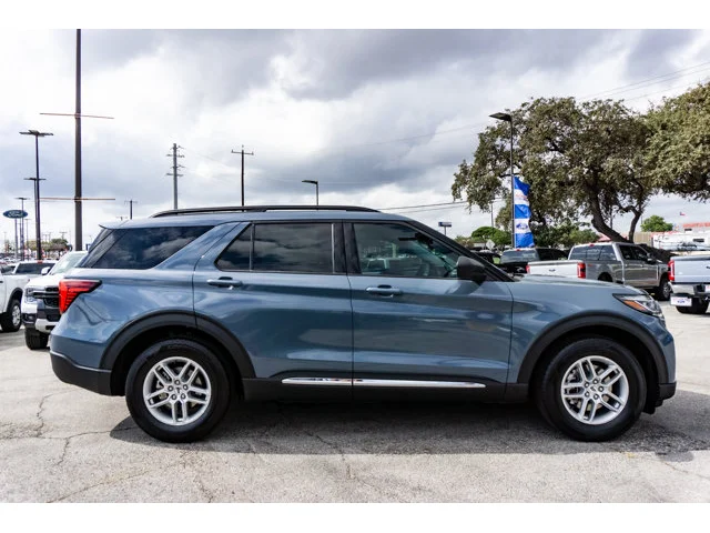 Nuevos FORD EXPLORER à Estados chez autogozo