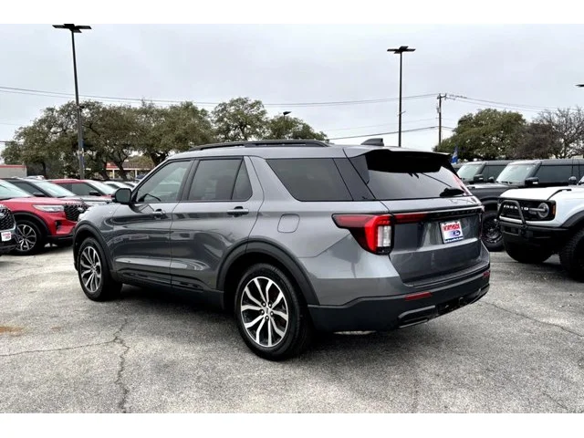 Nuevos FORD EXPLORER à Estados chez autogozo