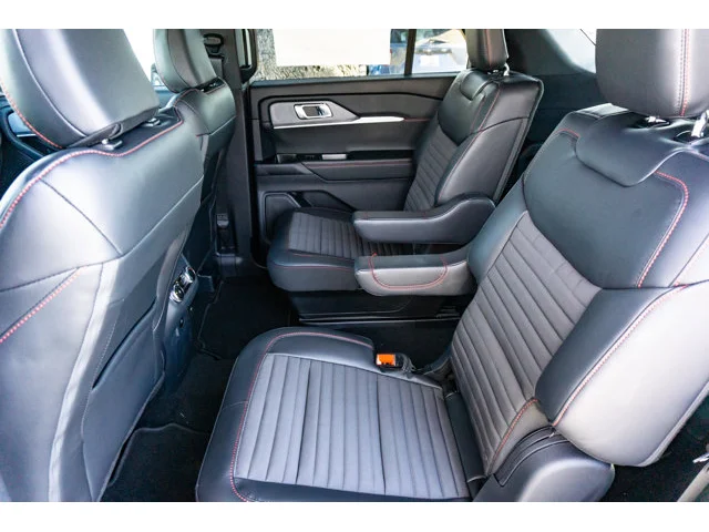 Nuevos FORD EXPLORER à Estados chez autogozo