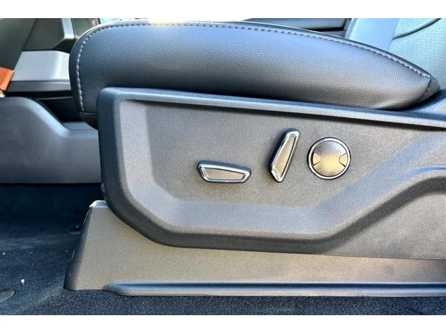 Nuevos FORD F-150 LIGHTNING à Estados chez autogozo