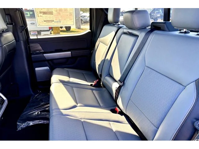 Nuevos FORD F-150 LIGHTNING à Estados chez autogozo