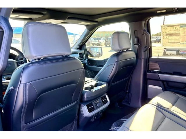 Nuevos FORD F-150 LIGHTNING à Estados chez autogozo