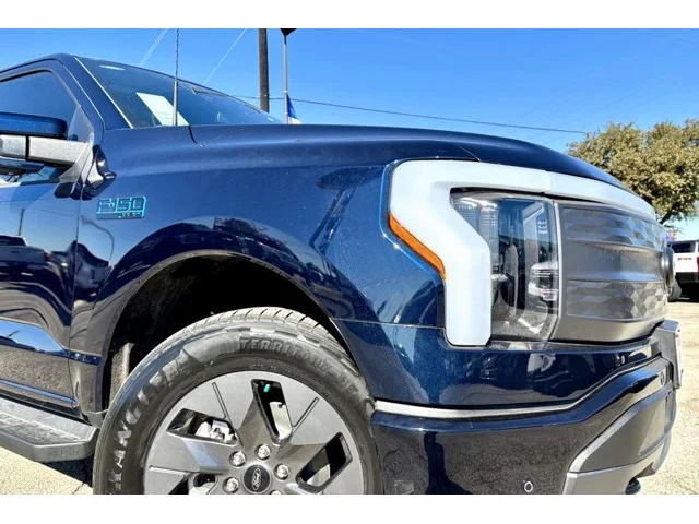 Nuevos FORD F-150 LIGHTNING à Estados chez autogozo