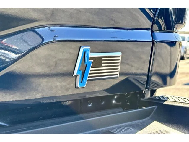 Nuevos FORD F-150 LIGHTNING à Estados chez autogozo
