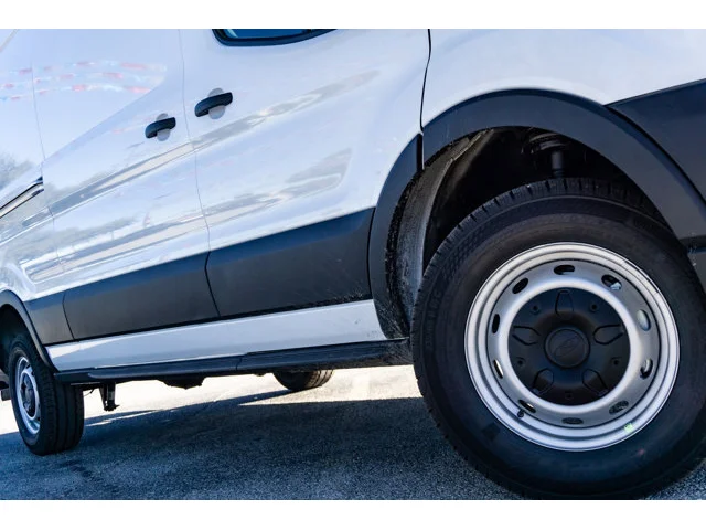 Nuevos FORD TRANSIT CARGO VAN à Estados chez autogozo