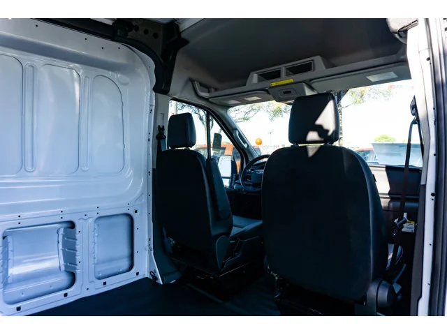 Nuevos FORD TRANSIT CARGO VAN à Estados chez autogozo