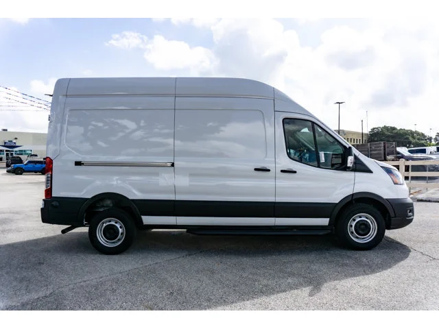 Nuevos FORD TRANSIT CARGO VAN à Estados chez autogozo