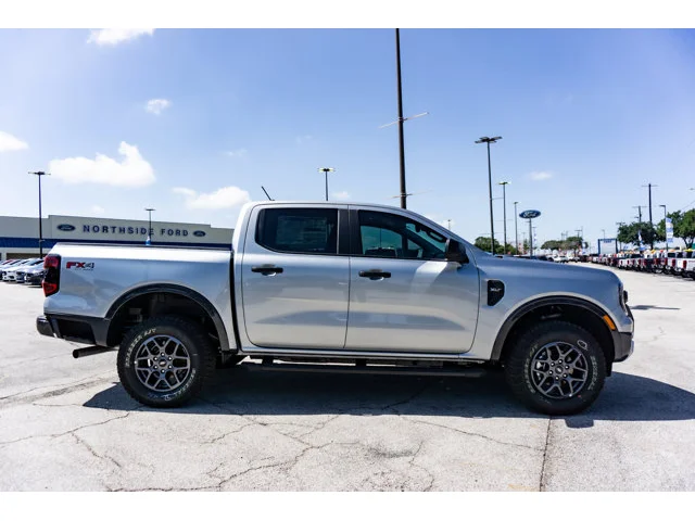 Nuevos FORD RANGER à Estados chez autogozo