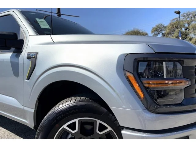 Nuevos FORD F-150 à Estados chez autogozo