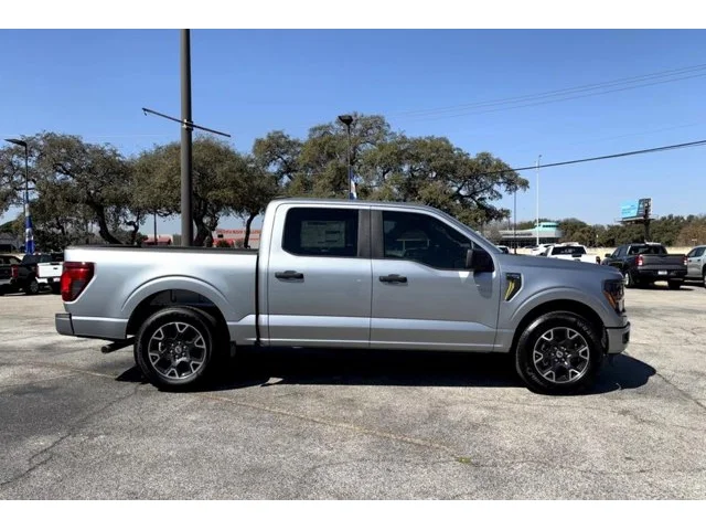 Nuevos FORD F-150 à Estados chez autogozo