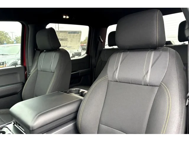 Nuevos FORD F-150 à Estados chez autogozo