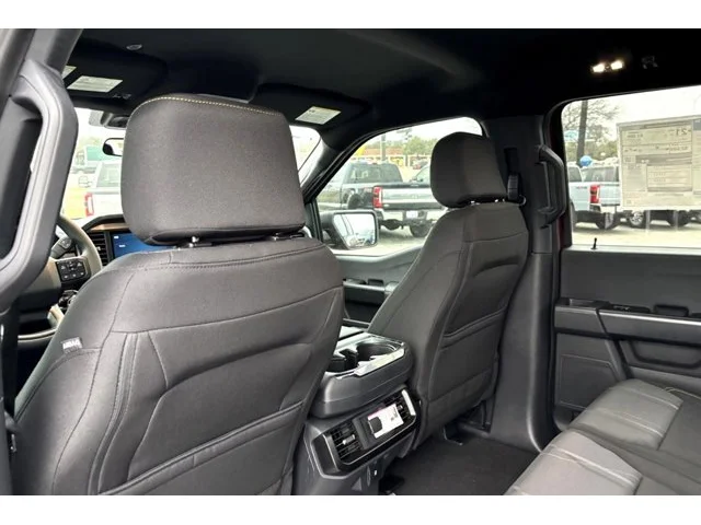 Nuevos FORD F-150 à Estados chez autogozo