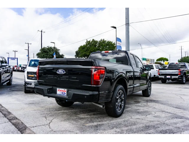Nuevos FORD F-150 à Estados chez autogozo