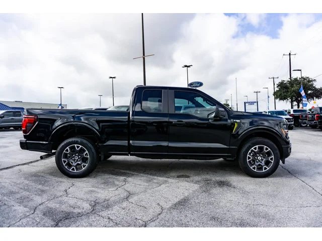 Nuevos FORD F-150 à Estados chez autogozo